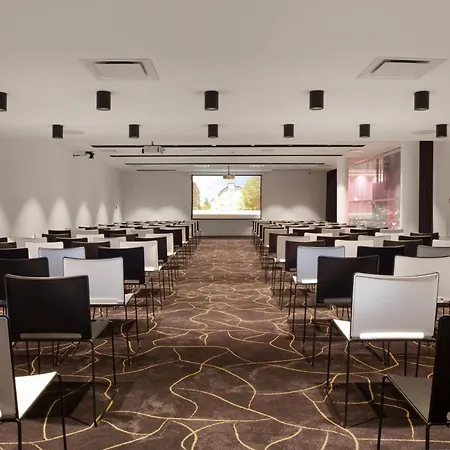 Orea Congress 호텔 4*